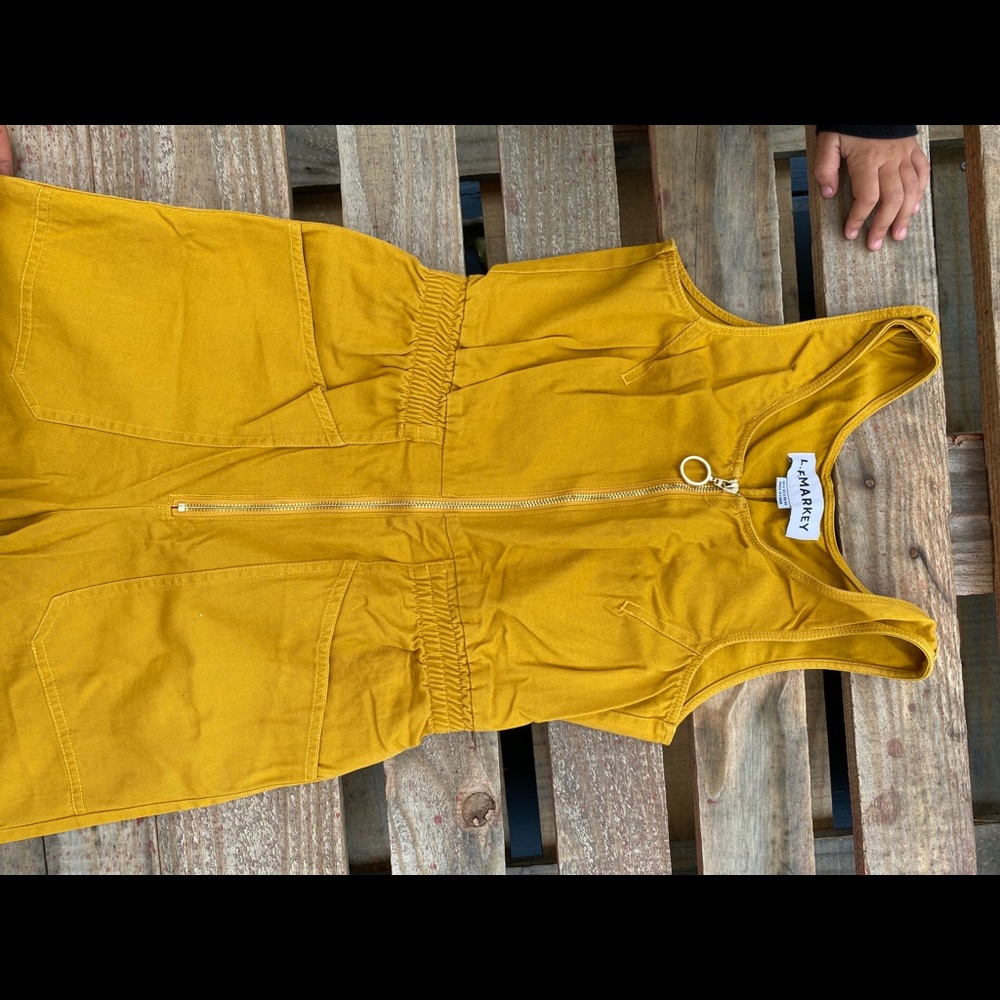 L.F market tank suit brand new